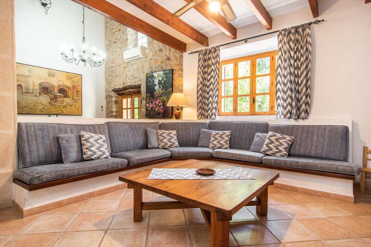 Fabulous Rural House With Views To The Mountains With Swimming Pool Villa Caimari Buitenkant foto